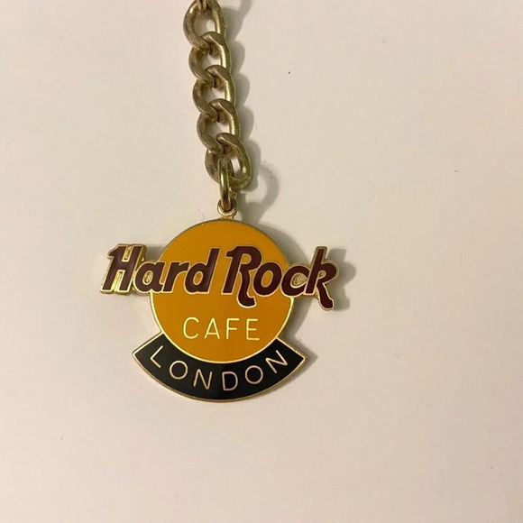 Hard Rock Cafe London Classic Logo Keyring Keychain Charm  FC Parry England - Picture 2 of 8